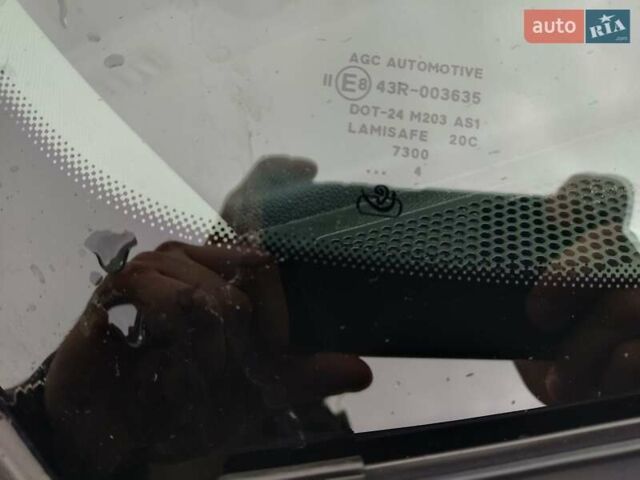 Серый Рено Kadjar, объемом двигателя 1.46 л и пробегом 191 тыс. км за 18900 $, фото 19 на Automoto.ua