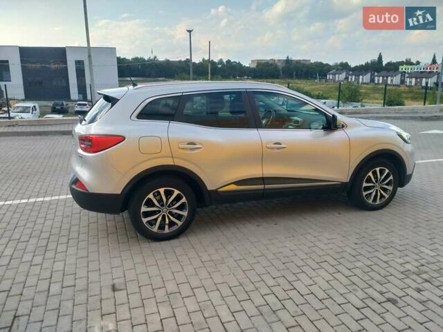 Сірий Рено Kadjar, об'ємом двигуна 1.5 л та пробігом 242 тис. км за 16450 $, фото 10 на Automoto.ua
