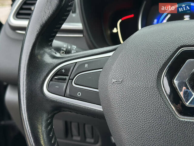 Сірий Рено Kadjar, об'ємом двигуна 1.46 л та пробігом 207 тис. км за 16999 $, фото 33 на Automoto.ua