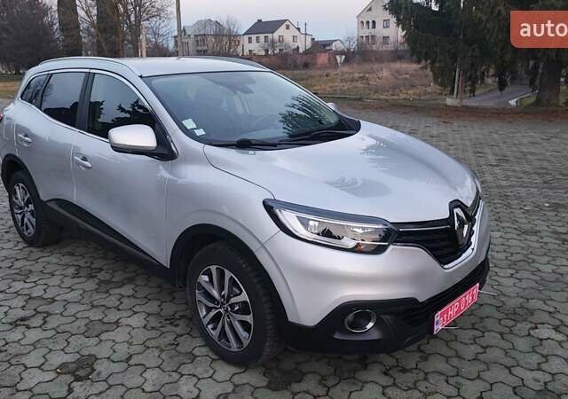 Серый Рено Kadjar, объемом двигателя 1.46 л и пробегом 159 тыс. км за 15200 $, фото 22 на Automoto.ua