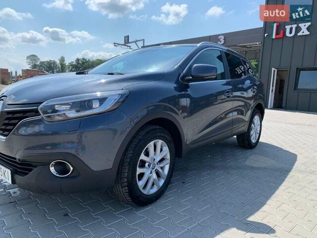 Серый Рено Kadjar, объемом двигателя 1.5 л и пробегом 171 тыс. км за 15700 $, фото 4 на Automoto.ua