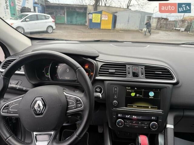 Сірий Рено Kadjar, об'ємом двигуна 1.46 л та пробігом 180 тис. км за 12700 $, фото 12 на Automoto.ua