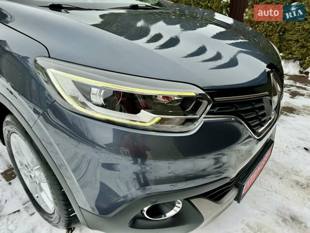 Серый Рено Kadjar, объемом двигателя 1.6 л и пробегом 170 тыс. км за 16850 $, фото 46 на Automoto.ua