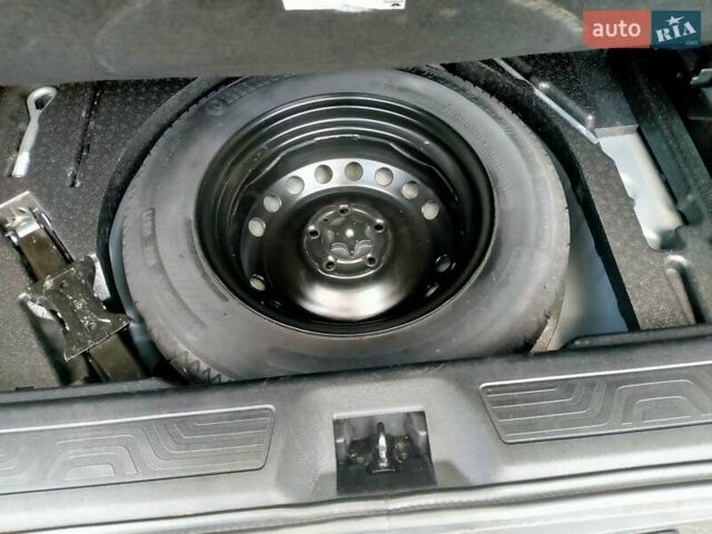 Сірий Рено Kadjar, об'ємом двигуна 1.5 л та пробігом 242 тис. км за 16450 $, фото 22 на Automoto.ua