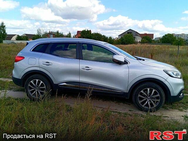 Серый Рено Kadjar, объемом двигателя 1.5 л и пробегом 192 тыс. км за 16500 $, фото 7 на Automoto.ua