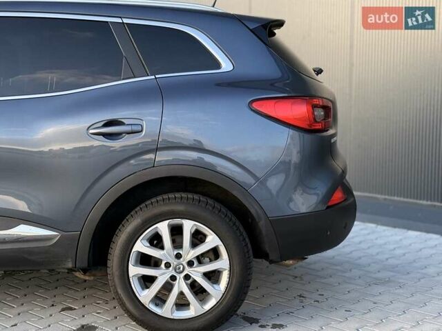Серый Рено Kadjar, объемом двигателя 1.46 л и пробегом 124 тыс. км за 16500 $, фото 6 на Automoto.ua