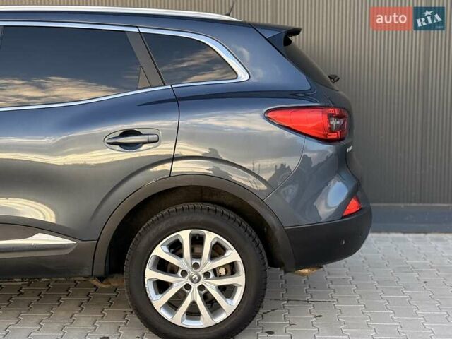 Серый Рено Kadjar, объемом двигателя 1.46 л и пробегом 124 тыс. км за 16500 $, фото 27 на Automoto.ua