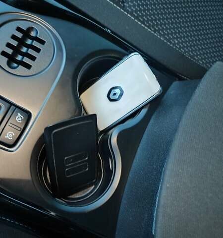 Серый Рено Kadjar, объемом двигателя 1.46 л и пробегом 159 тыс. км за 15200 $, фото 21 на Automoto.ua