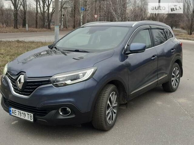 Серый Рено Kadjar, объемом двигателя 1.46 л и пробегом 156 тыс. км за 17500 $, фото 7 на Automoto.ua