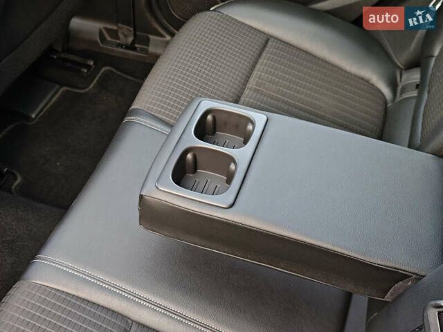 Рено Kadjar 2018 в Луцке на Automoto.ua Серый Рено Kadjar, объемом двигателя 1.5 л и пробегом 116 тыс. км за 20700 $, фото 54 на Automoto.ua