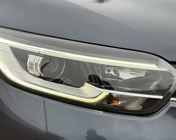 Серый Рено Kadjar, объемом двигателя 1.46 л и пробегом 152 тыс. км за 16999 $, фото 10 на Automoto.ua