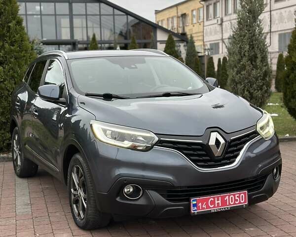 Серый Рено Kadjar, объемом двигателя 1.46 л и пробегом 152 тыс. км за 16999 $, фото 6 на Automoto.ua