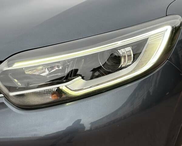 Серый Рено Kadjar, объемом двигателя 1.46 л и пробегом 152 тыс. км за 16999 $, фото 11 на Automoto.ua