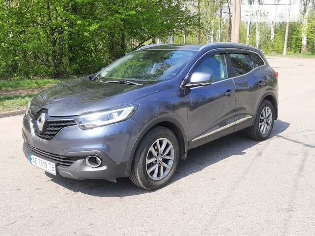 Серый Рено Kadjar, объемом двигателя 1.46 л и пробегом 156 тыс. км за 17500 $, фото 3 на Automoto.ua