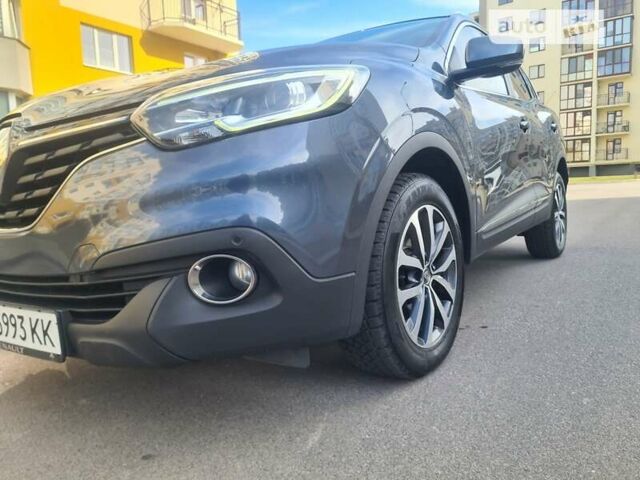 Серый Рено Kadjar, объемом двигателя 1.46 л и пробегом 214 тыс. км за 17450 $, фото 23 на Automoto.ua