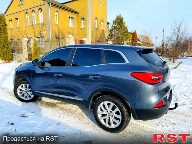 Серый Рено Kadjar, объемом двигателя 15 л и пробегом 64 тыс. км за 17300 $, фото 6 на Automoto.ua