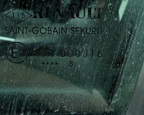 Рено Kadjar 2018 в Луцке на Automoto.ua Серый Рено Kadjar, объемом двигателя 1.6 л и пробегом 201 тыс. км за 12300 $, фото 47 на Automoto.ua