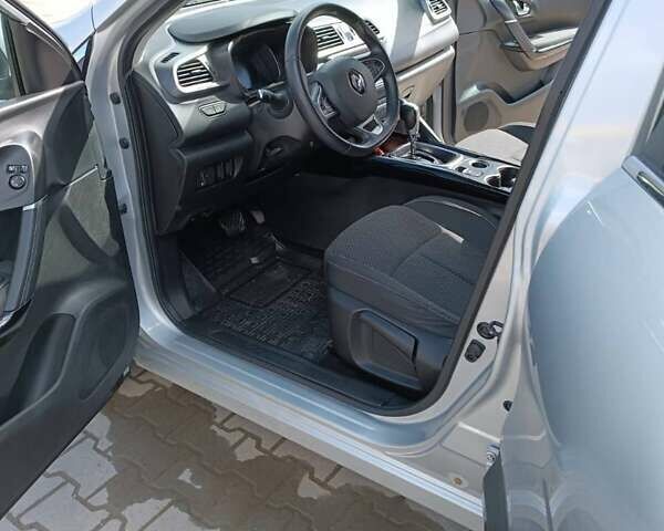 Серый Рено Kadjar, объемом двигателя 1.46 л и пробегом 190 тыс. км за 16500 $, фото 18 на Automoto.ua