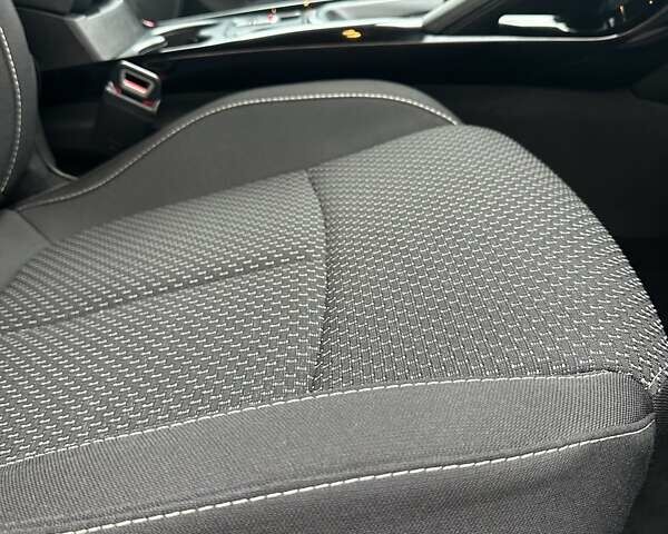 Серый Рено Kadjar, объемом двигателя 1.46 л и пробегом 152 тыс. км за 16999 $, фото 78 на Automoto.ua