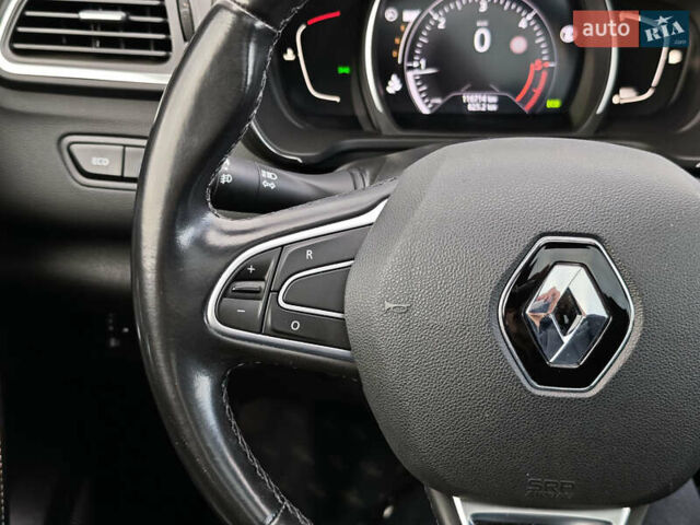 Рено Kadjar 2018 в Луцке на Automoto.ua Серый Рено Kadjar, объемом двигателя 1.5 л и пробегом 116 тыс. км за 20700 $, фото 31 на Automoto.ua
