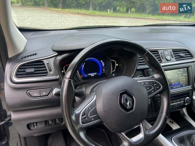Серый Рено Kadjar, объемом двигателя 1.5 л и пробегом 77 тыс. км за 15500 $, фото 42 на Automoto.ua