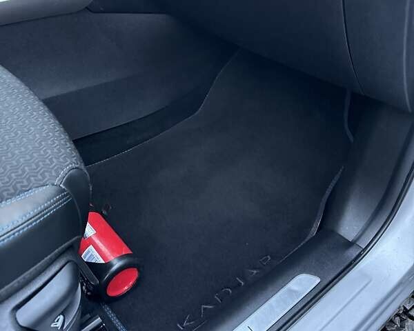 Рено Kadjar 2018 в Луцке на Automoto.ua Серый Рено Kadjar, объемом двигателя 1.6 л и пробегом 201 тыс. км за 12300 $, фото 32 на Automoto.ua