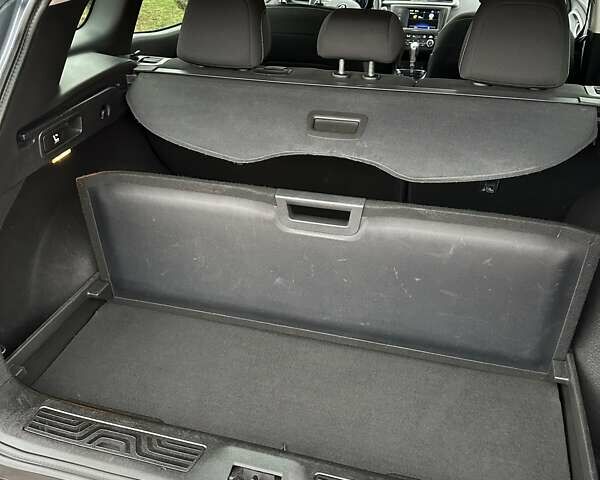 Серый Рено Kadjar, объемом двигателя 1.46 л и пробегом 152 тыс. км за 16999 $, фото 121 на Automoto.ua