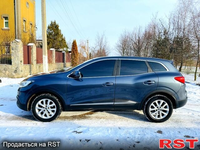Серый Рено Kadjar, объемом двигателя 15 л и пробегом 64 тыс. км за 17300 $, фото 4 на Automoto.ua