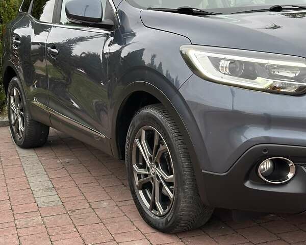 Серый Рено Kadjar, объемом двигателя 1.46 л и пробегом 152 тыс. км за 16999 $, фото 8 на Automoto.ua