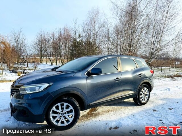 Серый Рено Kadjar, объемом двигателя 15 л и пробегом 64 тыс. км за 17300 $, фото 3 на Automoto.ua