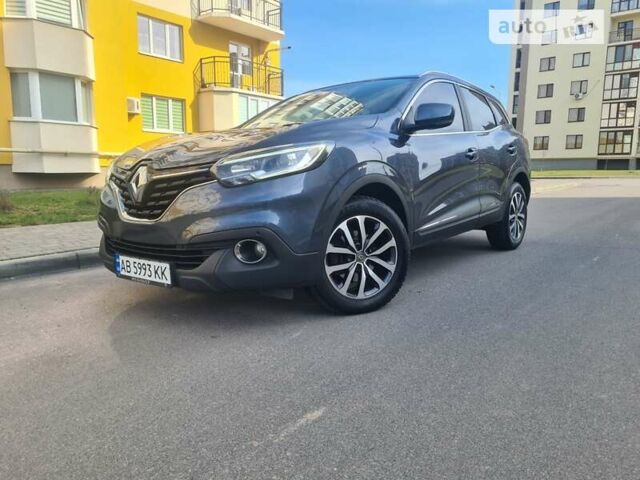 Серый Рено Kadjar, объемом двигателя 1.46 л и пробегом 214 тыс. км за 17450 $, фото 1 на Automoto.ua