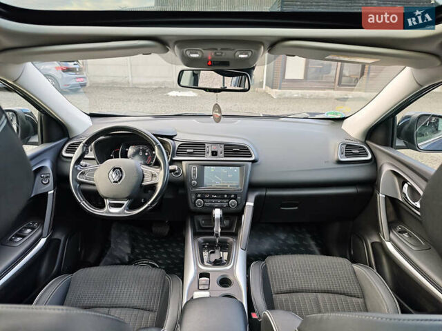 Рено Kadjar 2018 в Луцке на Automoto.ua Серый Рено Kadjar, объемом двигателя 1.5 л и пробегом 116 тыс. км за 20700 $, фото 28 на Automoto.ua