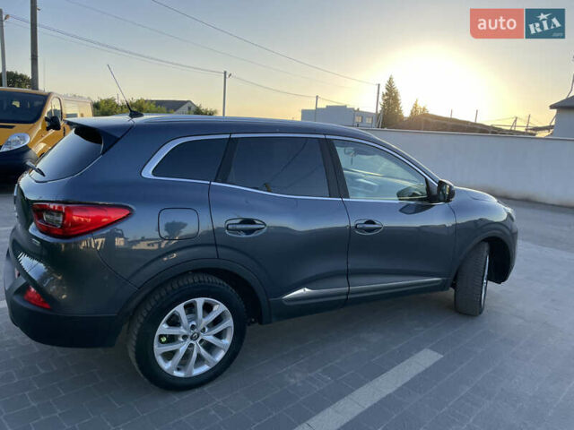 Серый Рено Kadjar, объемом двигателя 1.5 л и пробегом 195 тыс. км за 15700 $, фото 14 на Automoto.ua