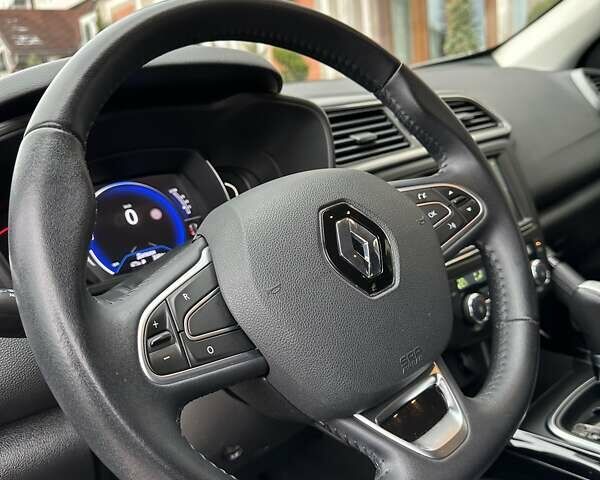 Серый Рено Kadjar, объемом двигателя 1.46 л и пробегом 152 тыс. км за 16999 $, фото 60 на Automoto.ua