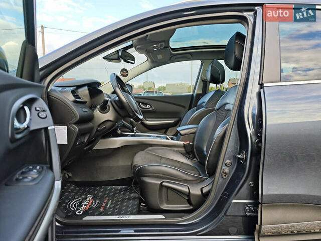 Рено Kadjar 2018 в Луцке на Automoto.ua Серый Рено Kadjar, объемом двигателя 1.5 л и пробегом 116 тыс. км за 20700 $, фото 25 на Automoto.ua