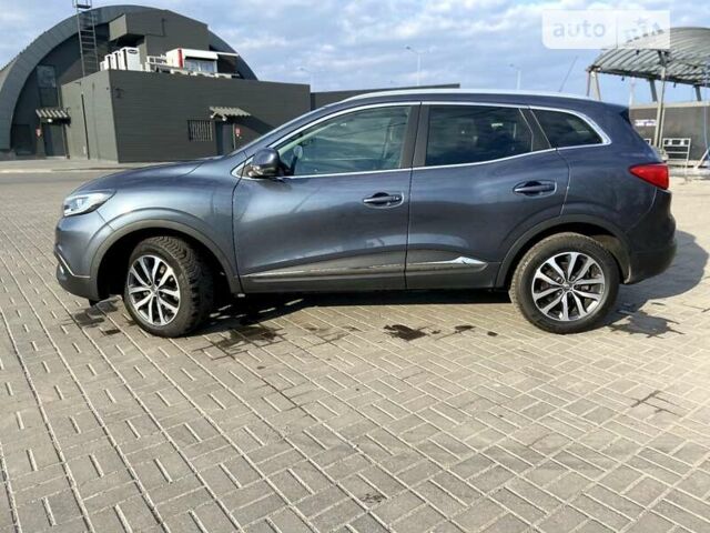 Серый Рено Kadjar, объемом двигателя 1.46 л и пробегом 167 тыс. км за 17700 $, фото 10 на Automoto.ua