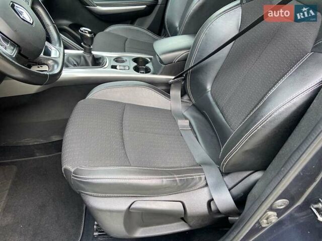 Серый Рено Kadjar, объемом двигателя 1.5 л и пробегом 77 тыс. км за 15500 $, фото 37 на Automoto.ua