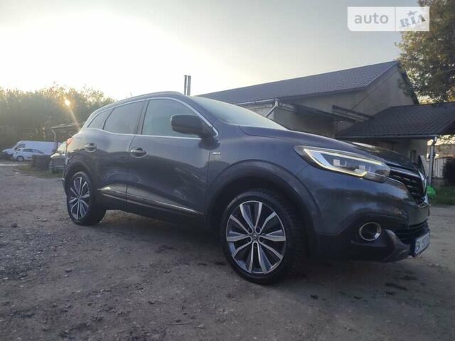 Серый Рено Kadjar, объемом двигателя 1.46 л и пробегом 280 тыс. км за 16300 $, фото 1 на Automoto.ua