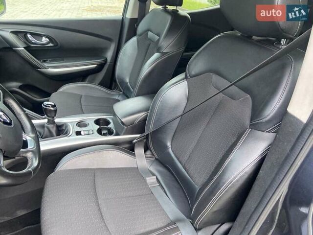 Серый Рено Kadjar, объемом двигателя 1.5 л и пробегом 77 тыс. км за 15500 $, фото 49 на Automoto.ua