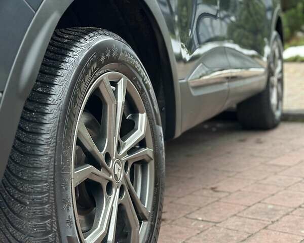 Серый Рено Kadjar, объемом двигателя 1.46 л и пробегом 152 тыс. км за 16999 $, фото 44 на Automoto.ua