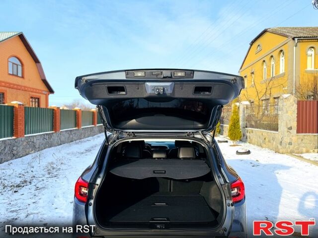 Серый Рено Kadjar, объемом двигателя 15 л и пробегом 64 тыс. км за 17300 $, фото 12 на Automoto.ua