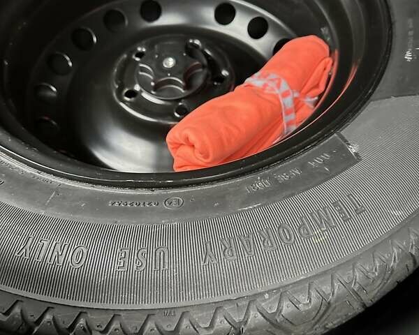 Серый Рено Kadjar, объемом двигателя 1.46 л и пробегом 152 тыс. км за 16999 $, фото 123 на Automoto.ua