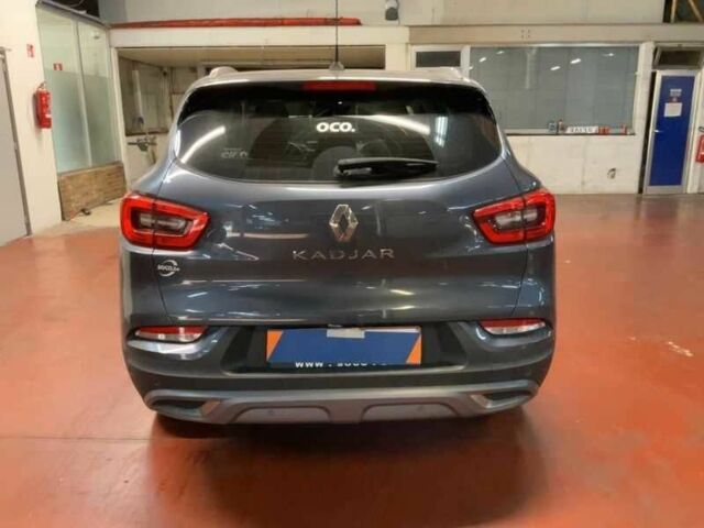 Серый Рено Kadjar, объемом двигателя 0 л и пробегом 145 тыс. км за 18900 $, фото 2 на Automoto.ua
