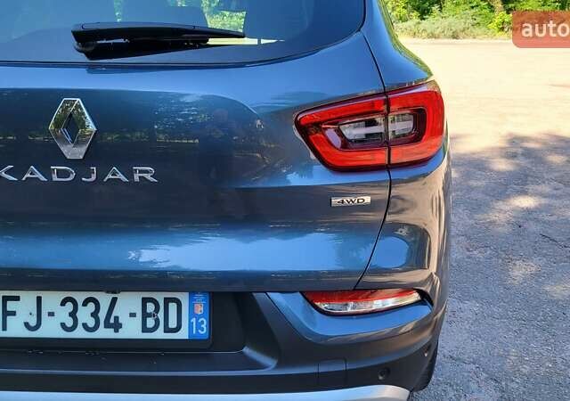 Серый Рено Kadjar, объемом двигателя 1.7 л и пробегом 171 тыс. км за 19900 $, фото 11 на Automoto.ua
