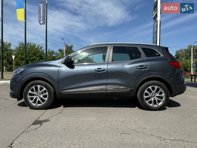 Серый Рено Kadjar, объемом двигателя 1.5 л и пробегом 184 тыс. км за 19100 $, фото 1 на Automoto.ua