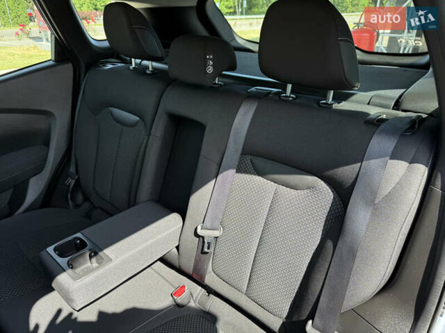 Серый Рено Kadjar, объемом двигателя 1.5 л и пробегом 184 тыс. км за 19100 $, фото 15 на Automoto.ua