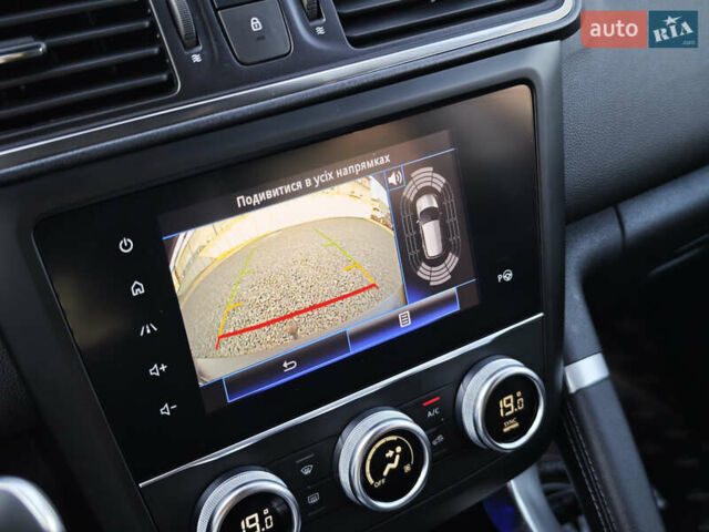 Серый Рено Kadjar, объемом двигателя 1.5 л и пробегом 153 тыс. км за 20499 $, фото 40 на Automoto.ua