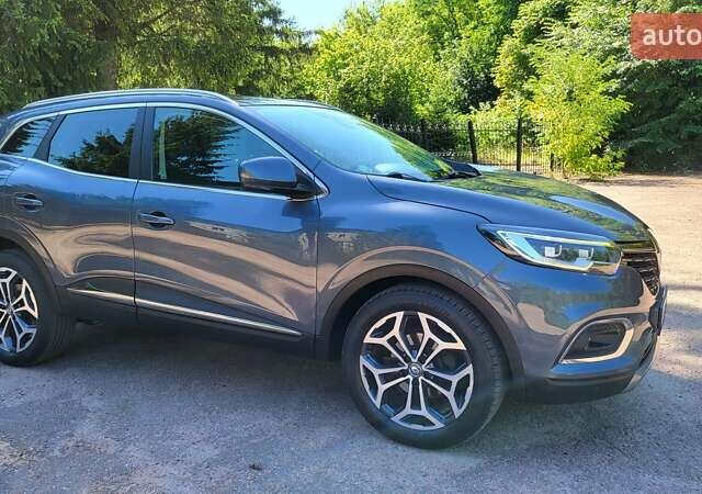 Серый Рено Kadjar, объемом двигателя 1.7 л и пробегом 171 тыс. км за 19900 $, фото 6 на Automoto.ua