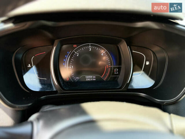 Серый Рено Kadjar, объемом двигателя 1.5 л и пробегом 184 тыс. км за 19100 $, фото 11 на Automoto.ua