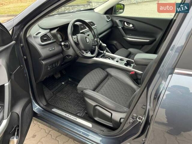 Сірий Рено Kadjar, об'ємом двигуна 1.5 л та пробігом 146 тис. км за 20300 $, фото 12 на Automoto.ua